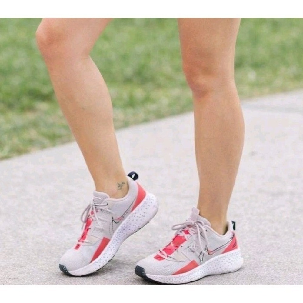 Nike Crater Impact CW2386-003 Light Bone/Black Sneakers Shoes Women's size 7.5